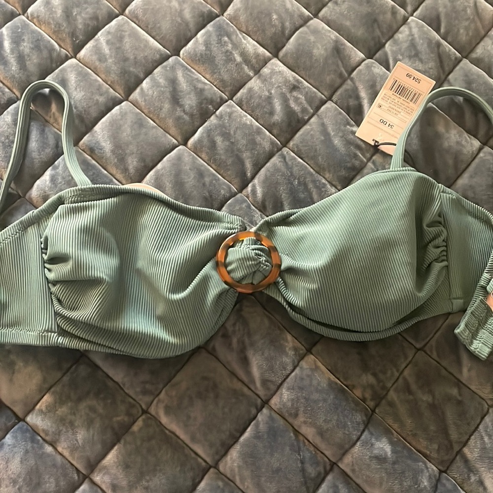 Shade & Shore 34DD Green Bikini Top